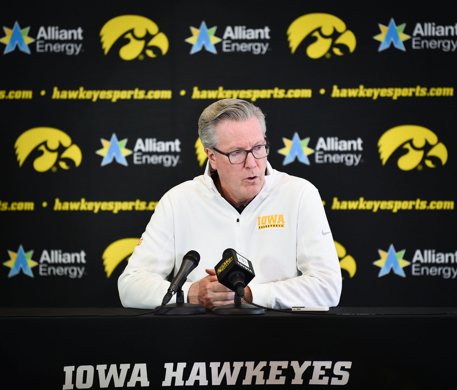 100919-qct-spt-iowa-hoops-media-002a.JPG
